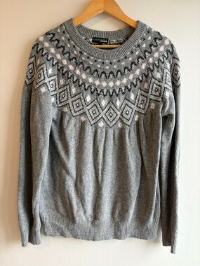 Sunice Gray Fair Isle Knit Pullover with Pink & White Accents